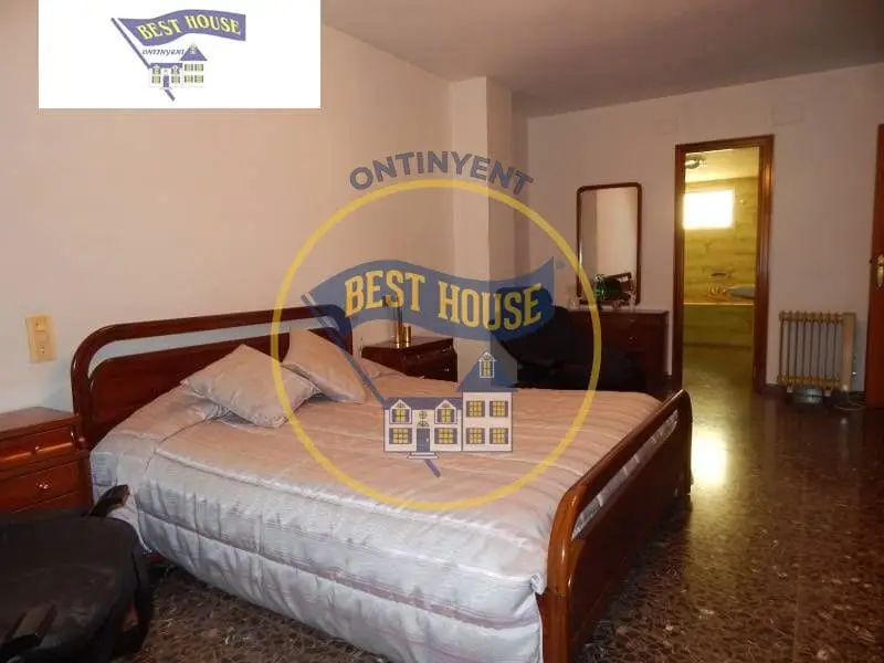 Piso en Venta Ontinyent 200m2 4 Dormitorios 2 Baños