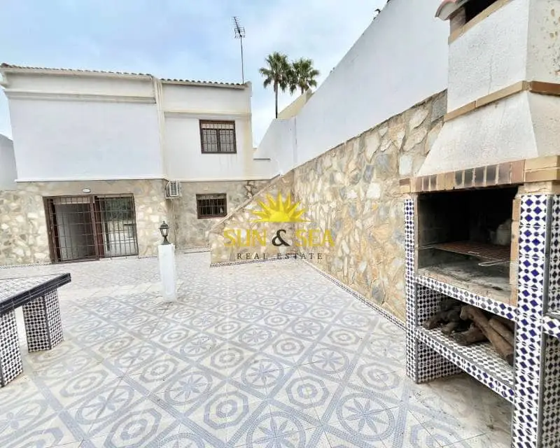 Chalet Adosado en Alquiler El Chaparral Torrevieja