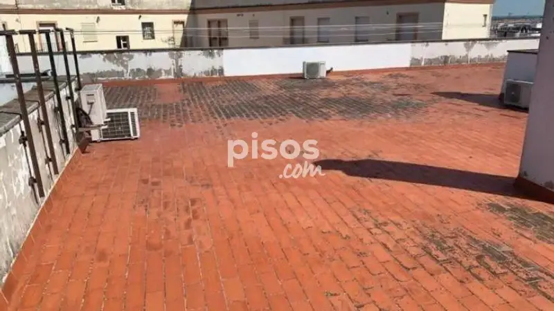 Piso en venta en Cantillana centro