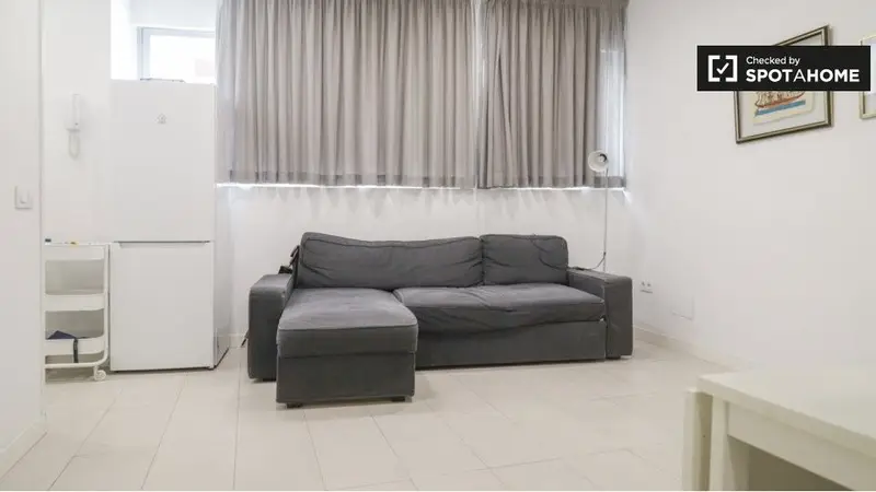 Apartamento en Alquiler Madrid 1 Dormitorio 1 Ba
																																																																																																																																																																																																																																																																																																																																																																																																																																																																																																																																																																																																																																																																																																																																																																																																																																																																																																																																																																																																																																																																																																																																																																														
																																																																																																																																																																																																																																																																																																																																																																																																																																																																																		
tildeo