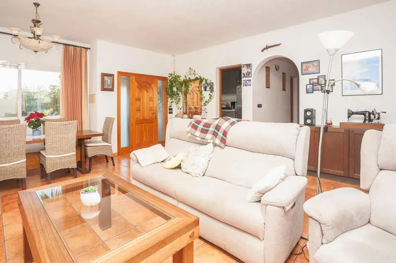 Casa 5 Cuartos Santa Eulalia: 2 Casas, 800m² Terreno, Ideal Familias