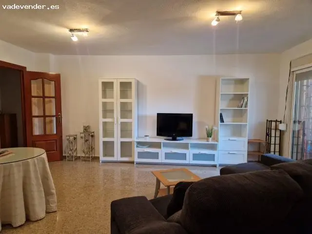 Piso en Joaquina Eguaras para Verano 4 Dormitorios