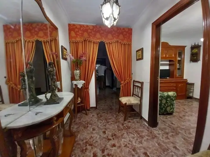 Casa adosada 3 dormitorios Martos Jaen