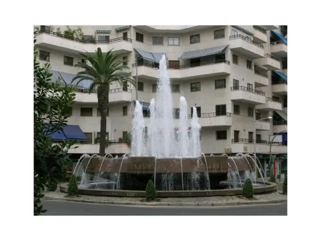 Garaje en Venta en Av Fernando Calzadilla