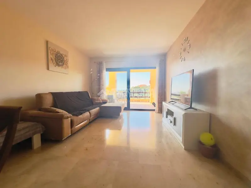 Apartamento en venta San Luis de Sabinillas Coto Real
