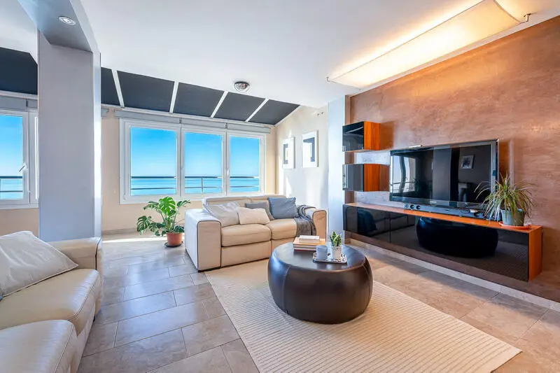 Atico Duplex Benalmadena Carvajal 3 Dormitorios 2 Baños Vistas al Mar
