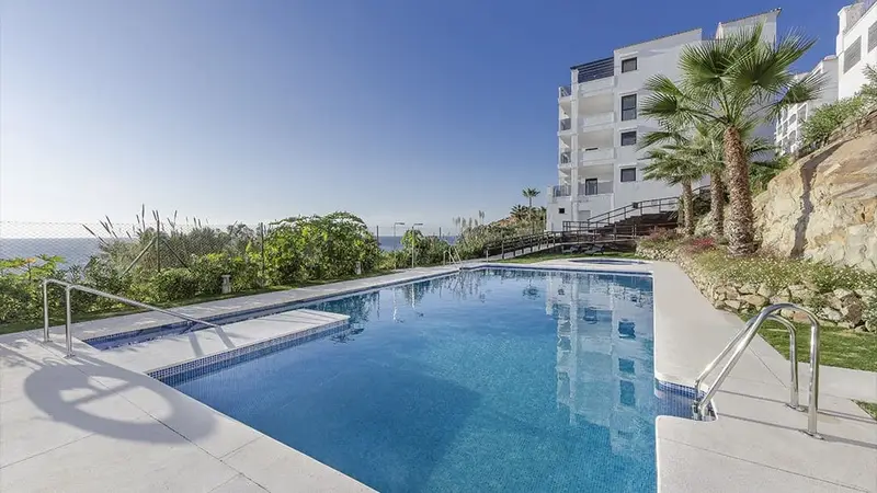 Apartamento en Venta Manilva 2 Dormitorios 2 Baños Piscina Garaje