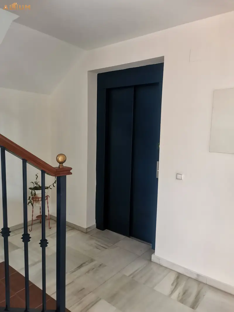 Apartamento en Punta Candor Rota con Trastero y Piscina