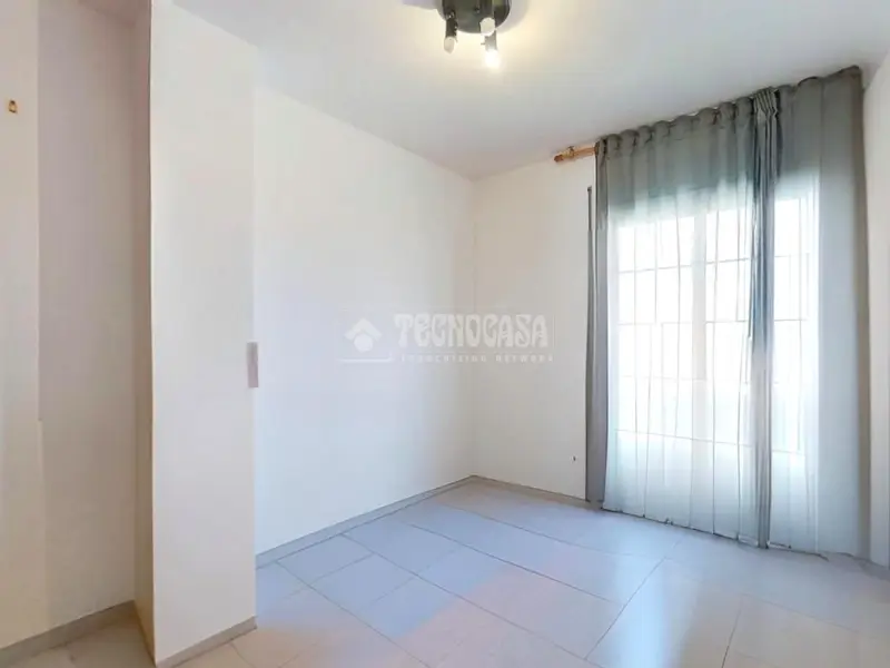 Casa en Venta Barbera del Valles 4 Dormitorios Terraza Barbacoa