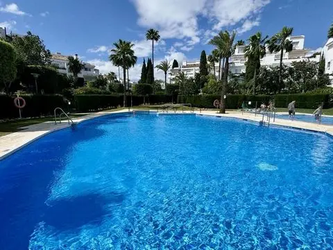 Piso en Venta Mijas Costa 2 Dormitorios Piscina Cerca Playa