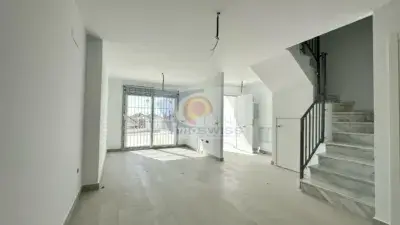 Adosados en Venta El Truche:  Nuevos, Terrazas, Garaje, Piscina