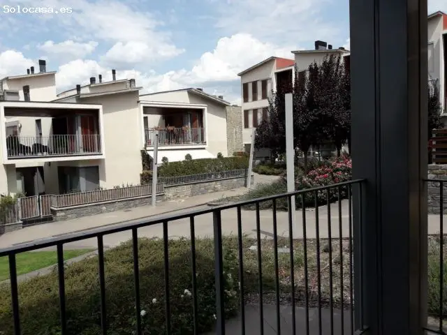 Apartamento en Puente de Sabiñánigo con Terraza y Chimenea