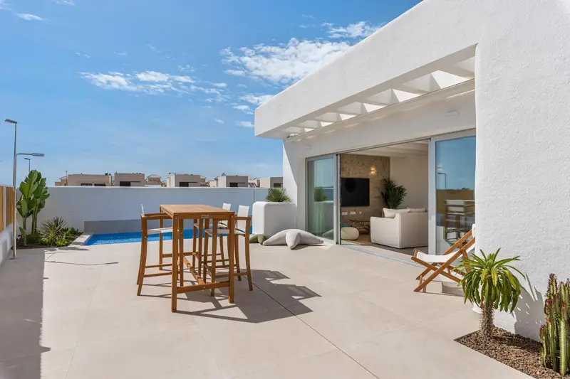 Casa-Villa de 3 Dormitorios en venta Polideportivo, España