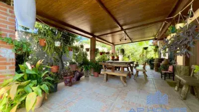 Chalet en venta en Alberche del Caudillo