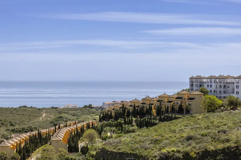 Apartamento 2 Dormitorios Manilva Vistas al Mar Piscina
