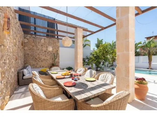 Adosado Moderno en Son Rapinya con Piscina y Vistas
