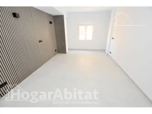 Piso Reformado Foios Centro Luminoso y Acogedor con Balcon