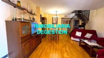 Dúplex en Venta Linares Amplio Luminoso 3 Dormitorios Garaje