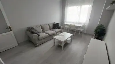 Alquiler Piso Reformado Ultramar 3 Dormitorios