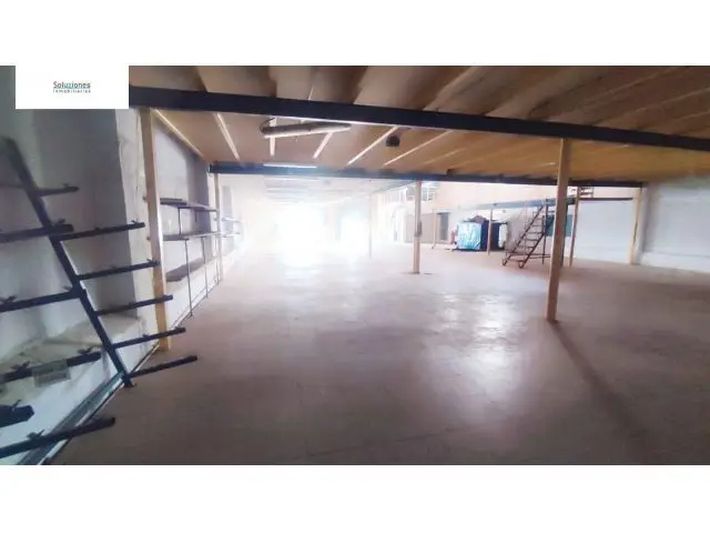 Nave Industrial 750m² Barrax N-430 Altillo Oficinas