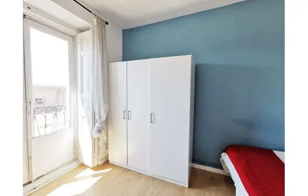 Habitacion en piso La Latina Madrid estudiantes trabajadores