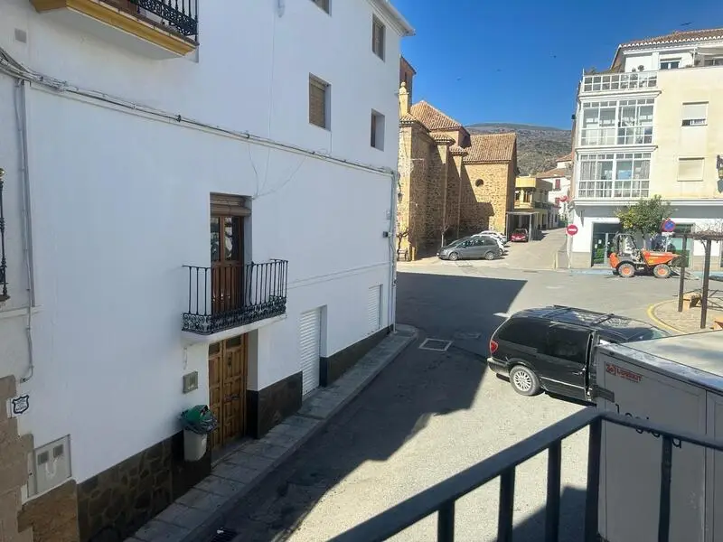 Casa de Campo con 7 Dormitorios en Cadiar Granada