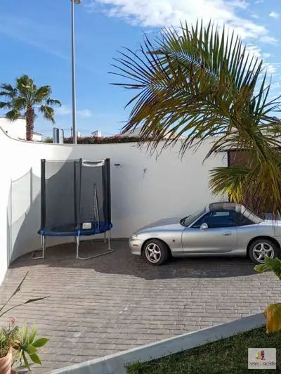 Villa de Lujo en Nerja 4 Dormitorios Piscina Privada Vistas al Mar