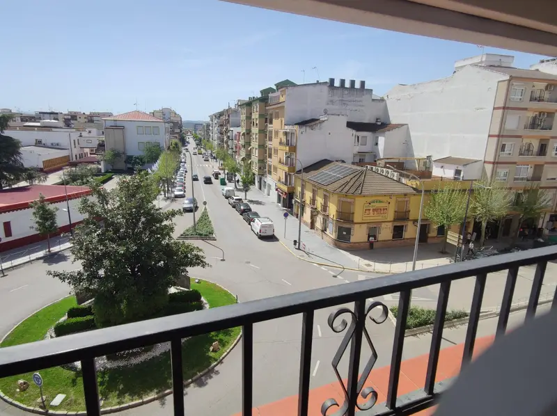 Apartamento Reformado 4 Habitaciones Terraza Soleada