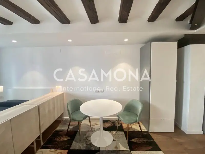 Apartamento con Balcón en el Born - 1 Dormitorio