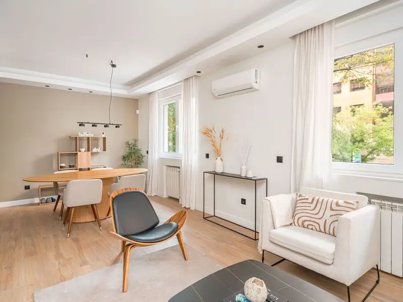 Apartamento en Salamanca Madrid 128m2 3 habitaciones 2 baños Amueblado