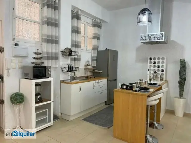 Apartamento Moderno con Terraza Privada en Patraix Valencia