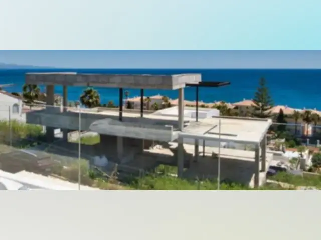 Terreno en Venta Estepona Playa Vistas al Mar