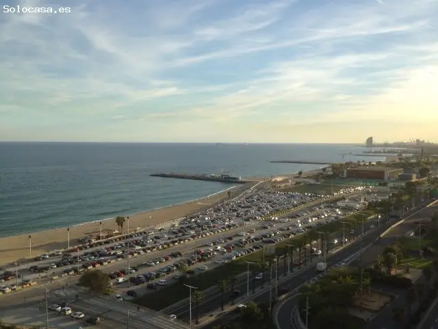 Piso de Lujo en Barcelona con Vistas al Mar