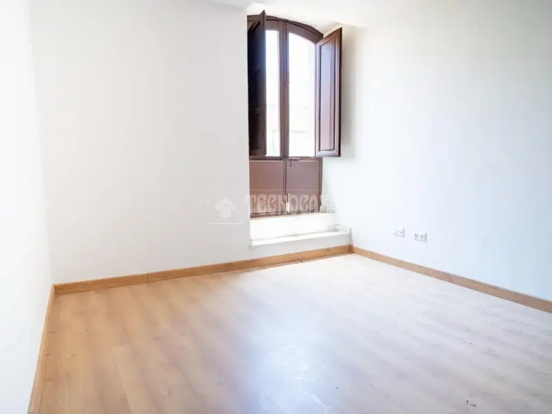 Dúplex en Venta en Calle Caldereros Úbeda
