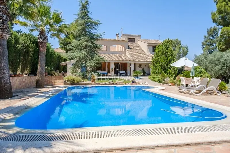 Villa de Lujo en Venta La Alcayna Murcia