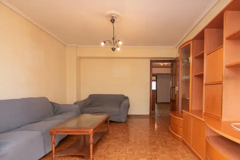 Venta Piso 100m2 Cuatro Caminos A Coruna