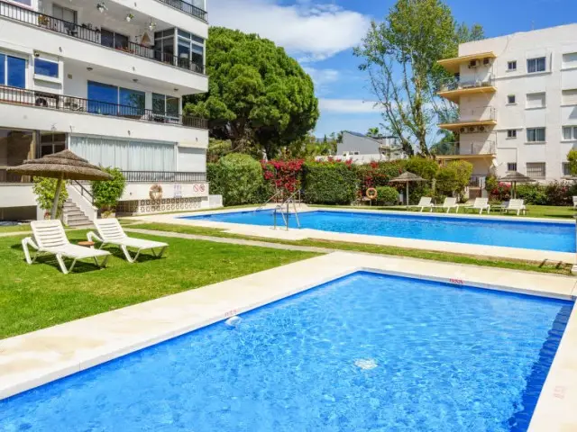 Apartamento 2 Dormitorios Alquiler Marbella Puerto Banus