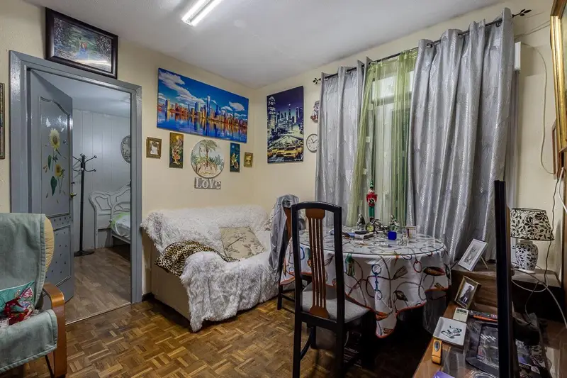 Venta Piso Centro Granada 5 Dormitorios Terraza 100m2