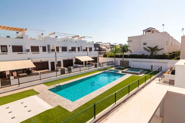 Duplex 3 Dormitorios Torrevieja Cerca Playa