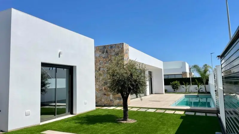 Villa en Venta Santiago de la Ribera 3 Dormitorios 2 Baños Piscina Privada