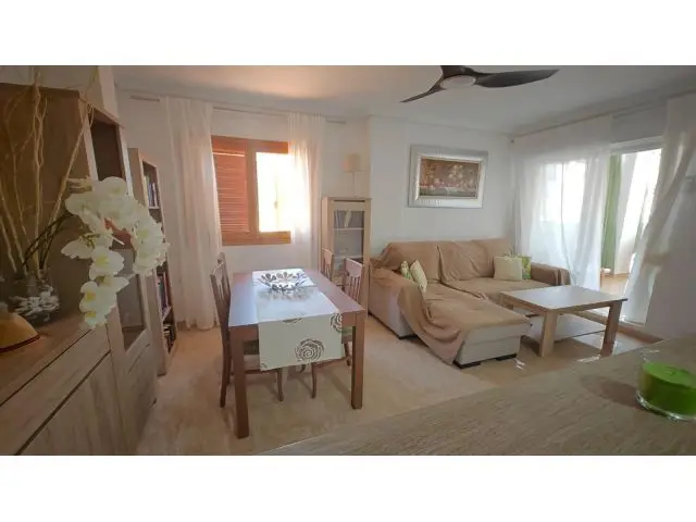 Apartamento Torrevieja 2 Dormitorios Playa Piscina Garaje
