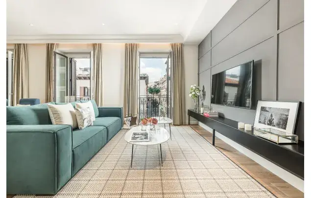 Apartamento de 170 m² en Madrid: 1 Dormitorio, Diseño Profesional