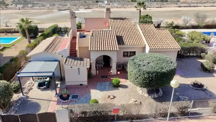 Villa en Venta Arenal I 3 Dormitorios Piscina Privada