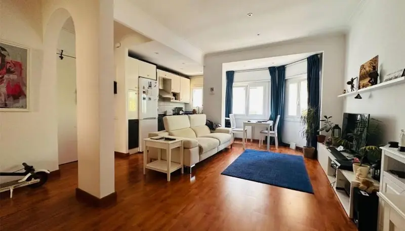 Piso en venta Barcelona 65m2 2 habitaciones amueblado
