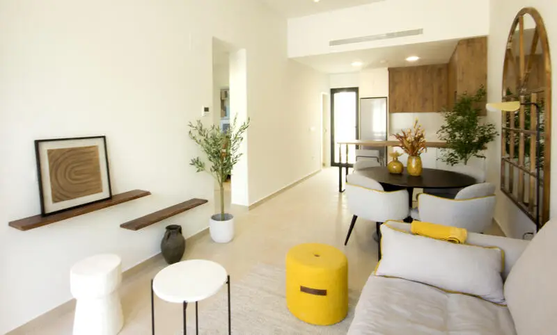 Villa de Lujo en La Marina Alicante Cerca de la Playa