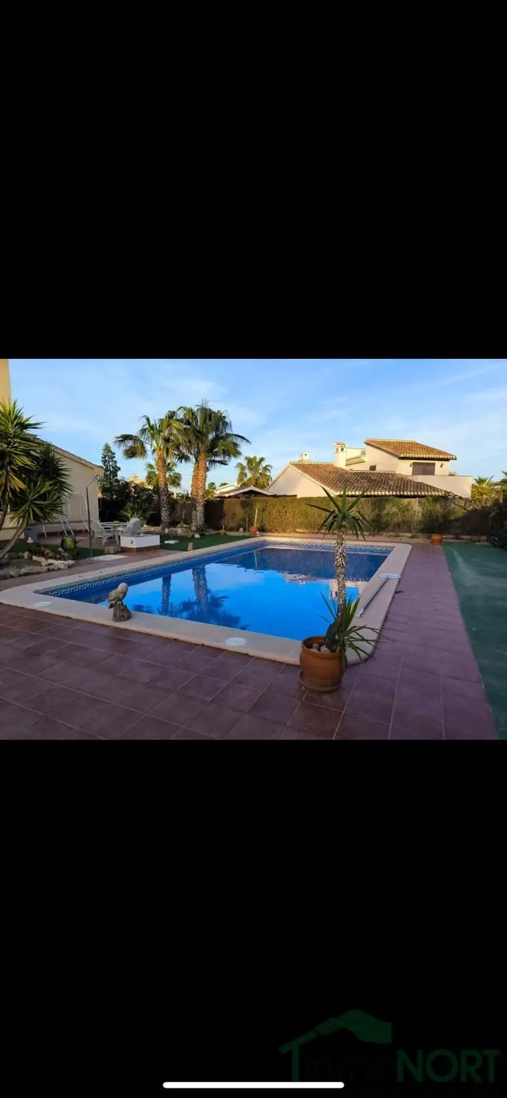 Venta Chalet en Hacienda del Alamo 3 dormitorios 3 banos piscina privada
