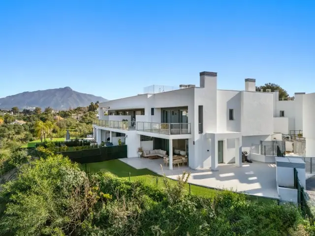 Adosado de 3 Dormitorios en venta Guadalmina, España