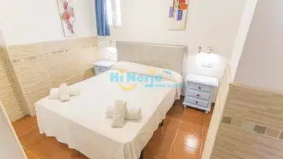 Apartamento Primera Linea Playa Torrecilla Nerja Renovado Amueblado