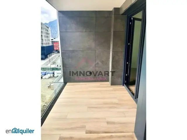 Alquiler Piso 126m2 Terrazas Ascensor Centro