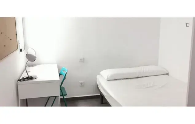 Apartamento 9 Dormitorios Alicante Alquiler 3 24 Meses